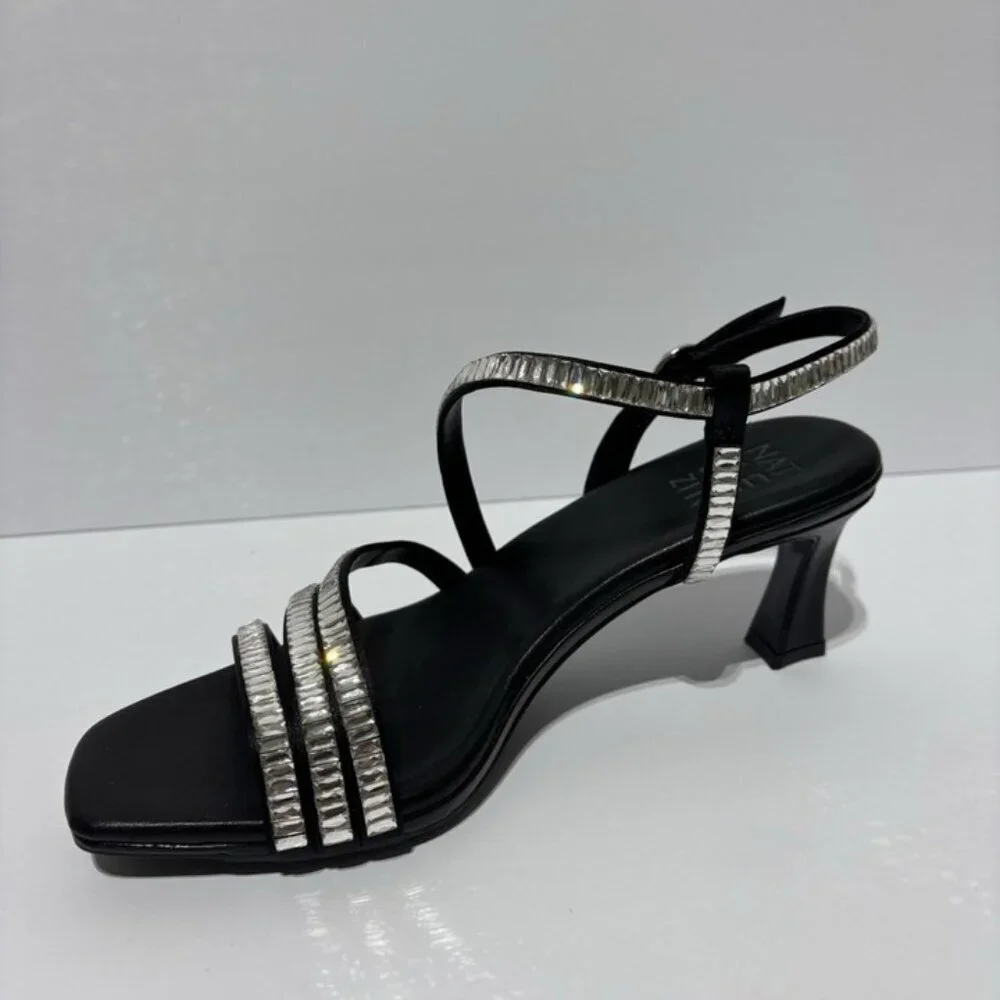 Naturalizer Women’s Galaxy 2 Strappy Sandals Black, Size 7W  New with box  UF